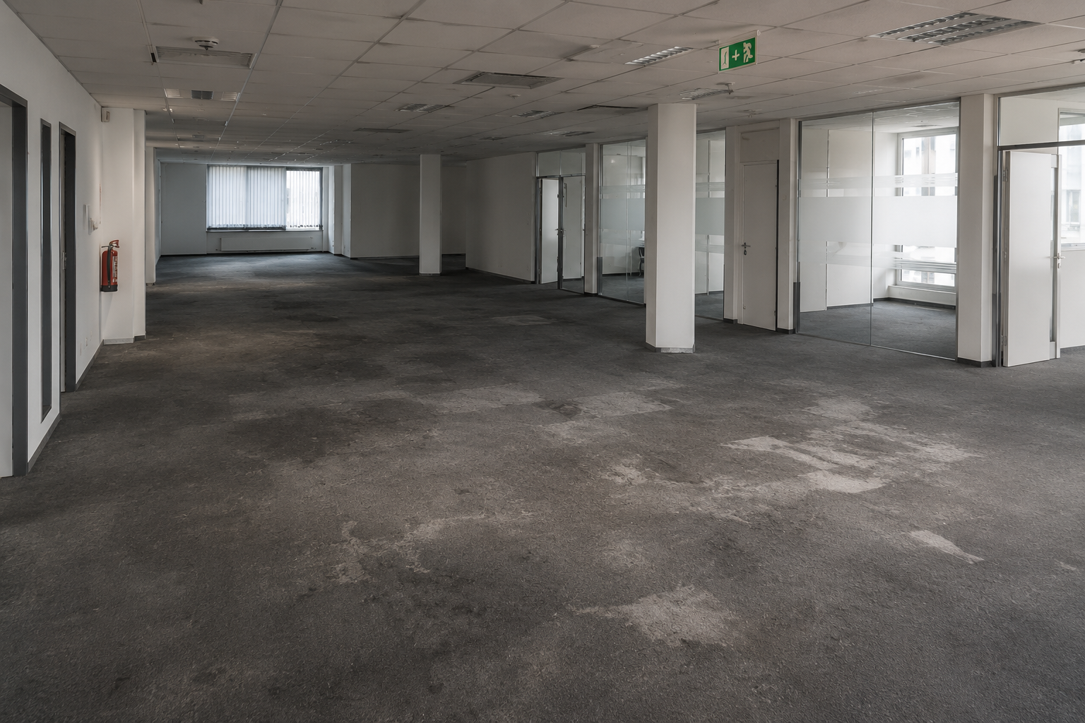Bürofläche vor Übergabe — vorher